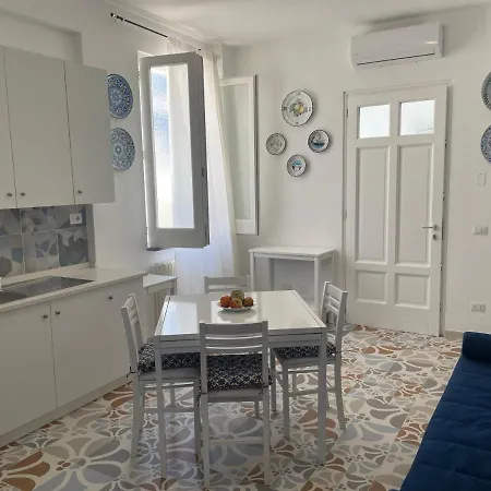 Holiday home Porto Delle Genti Lipari (Isola Lipari)