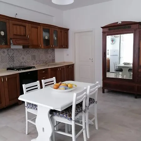 בית נופש Porto Delle Genti ליפארי